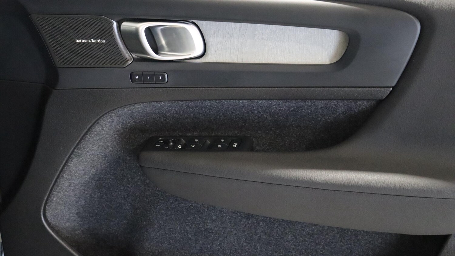 Used Volvo XC40 2025 for sale - 76013014: Photo 27
