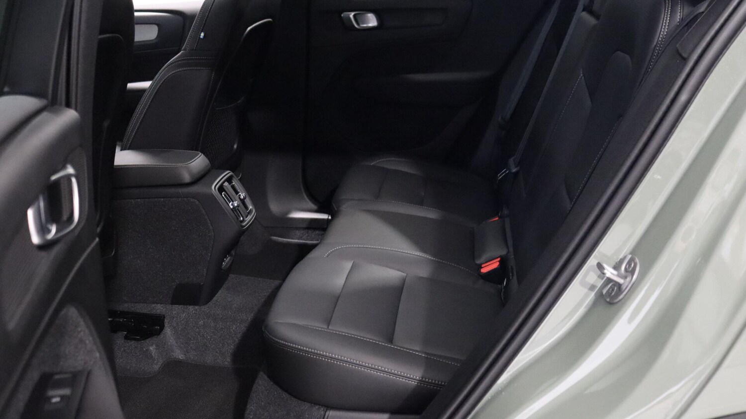 Used Volvo XC40 2025 for sale - 76013014: Photo 31