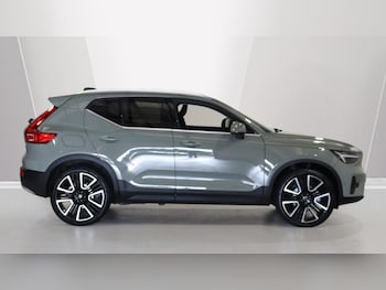 Used Volvo XC40 2025 for sale - 76013014: Photo 3