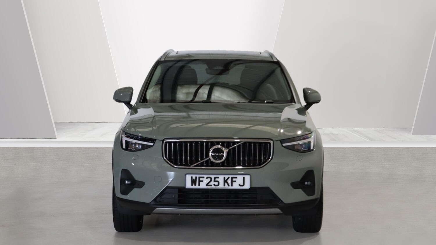 Used Volvo XC40 2025 for sale - 76013014: Photo 8