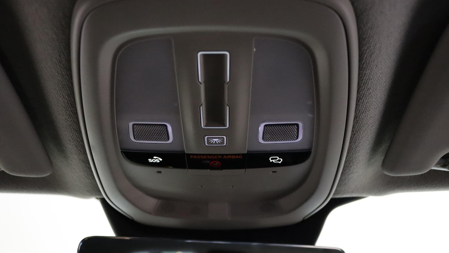 Used Volvo XC40 2025 for sale - 76137756: Photo 26