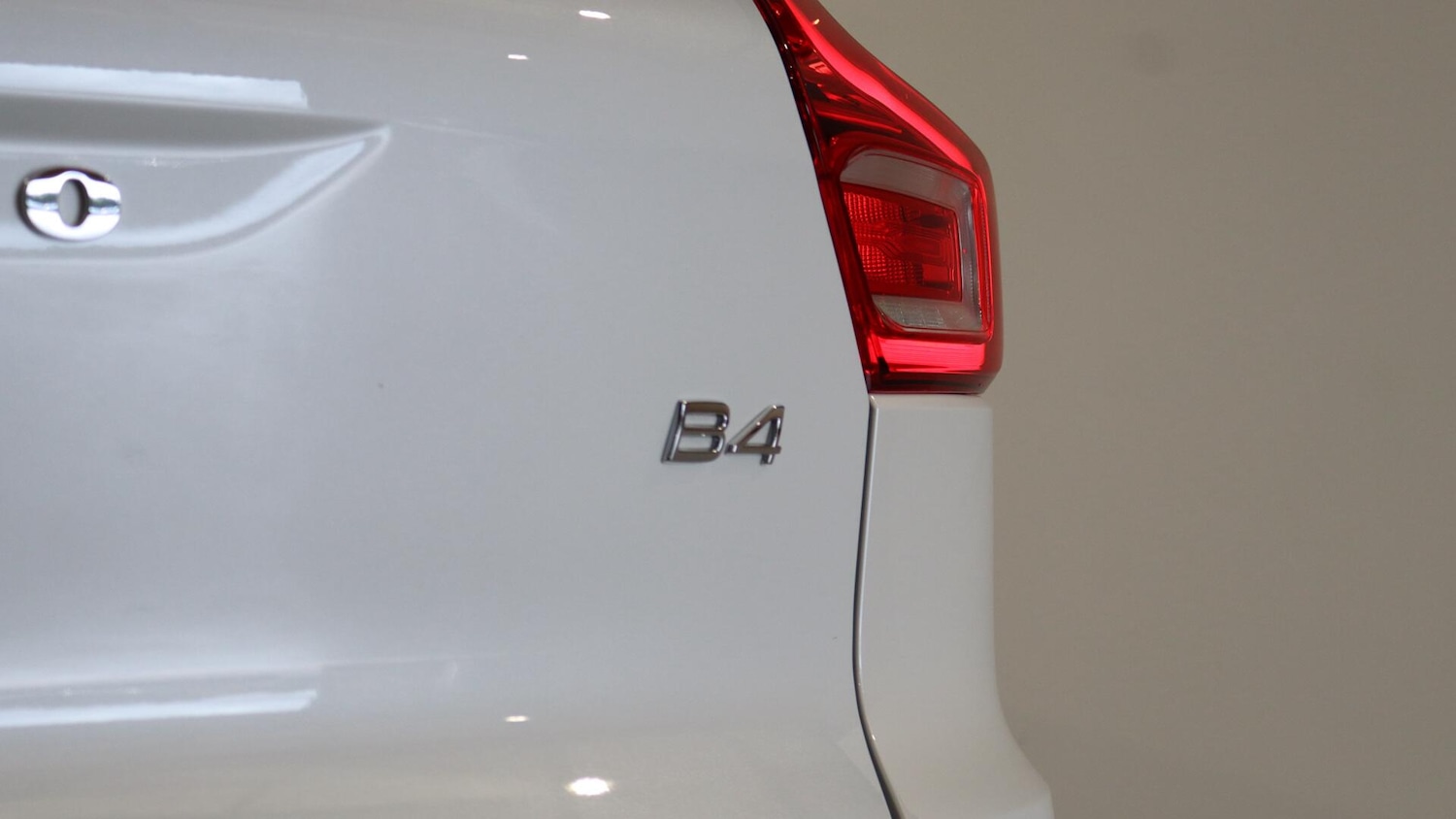 Used Volvo XC40 2025 for sale - 76137756: Photo 45