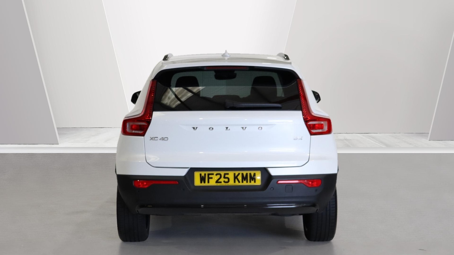 Used Volvo XC40 2025 for sale - 76137756: Photo 7