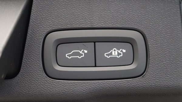 Used Volvo XC60 2025 for sale - 76259269: Photo 31