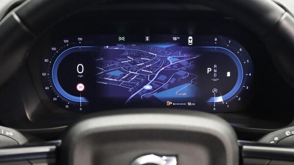 Used Volvo XC40 2025 for sale - 76166420: Photo 11