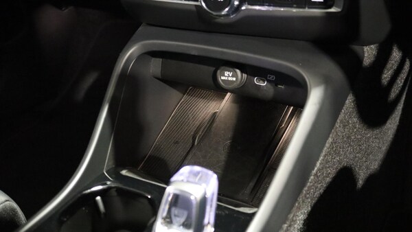 Used Volvo XC40 2025 for sale - 76166420: Photo 35