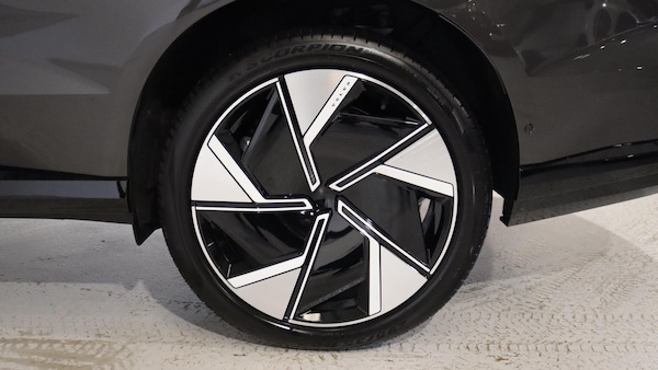 Used Volvo EX90 2025 for sale - 76214258: Photo 9