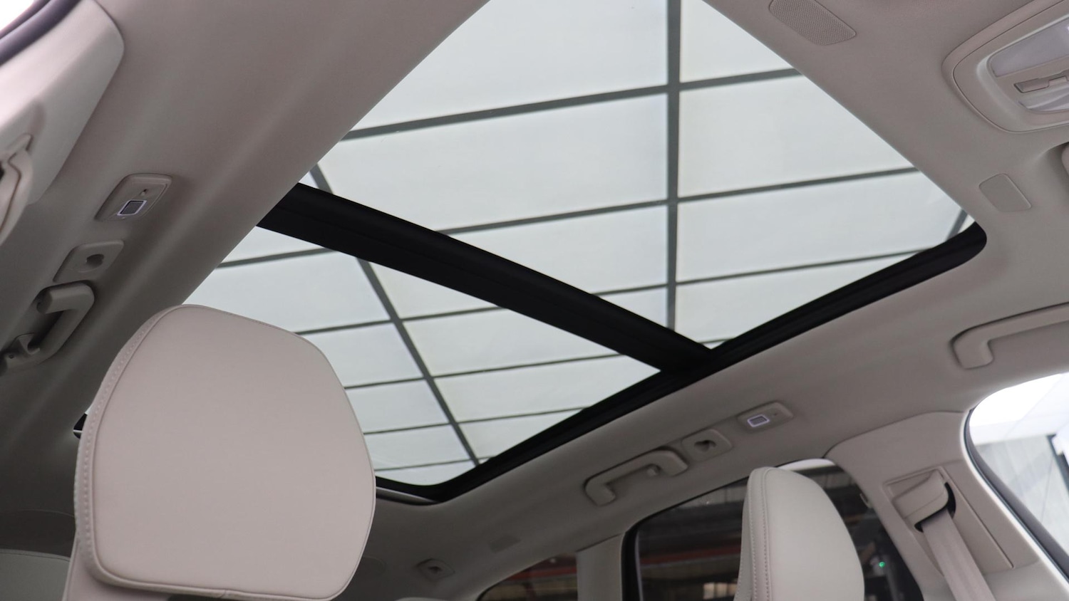 Used Volvo XC60 2025 for sale - 76012134: Photo 29