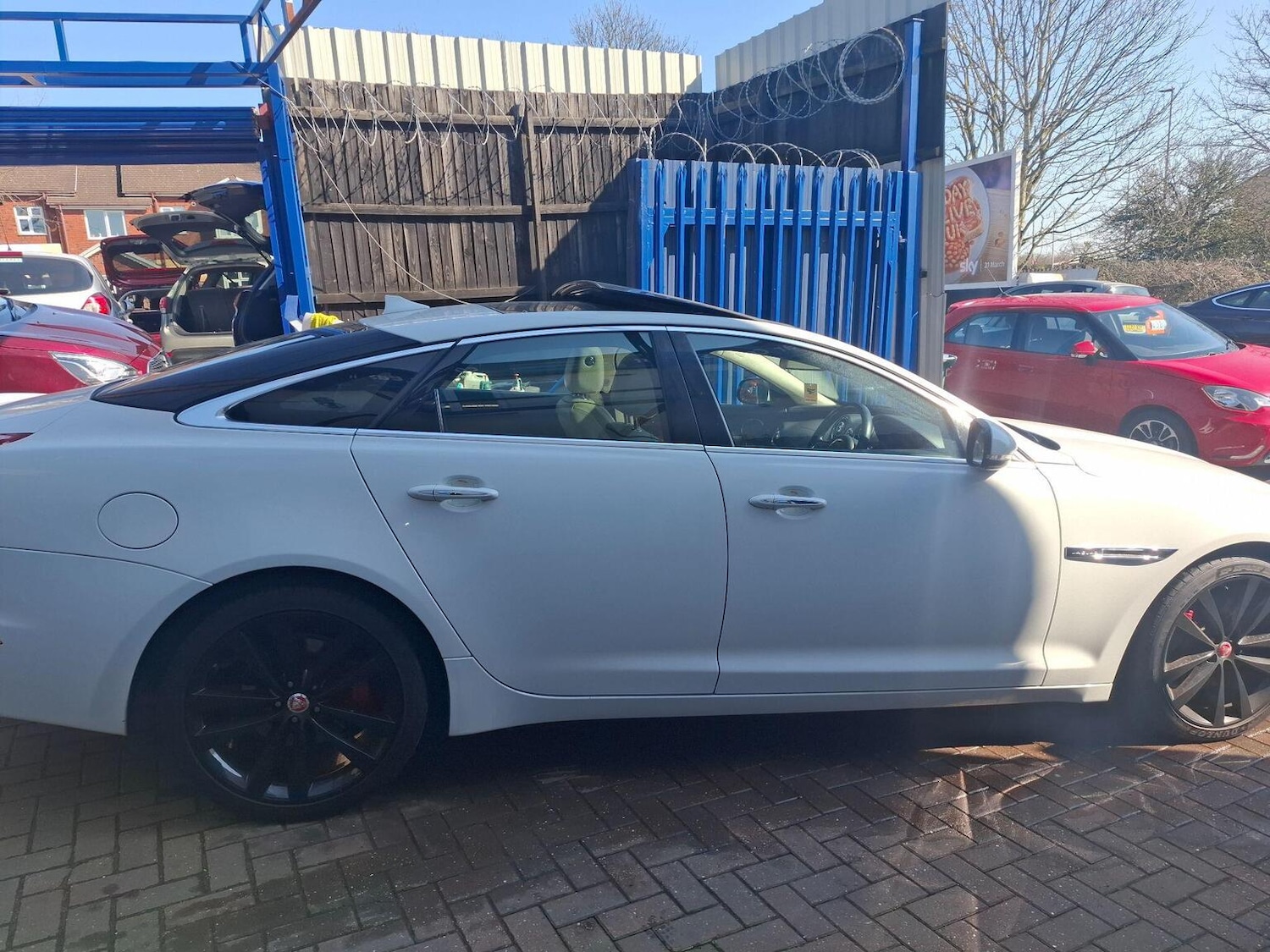 Used Jaguar XJ 2015 for sale - 78098158: Photo 8