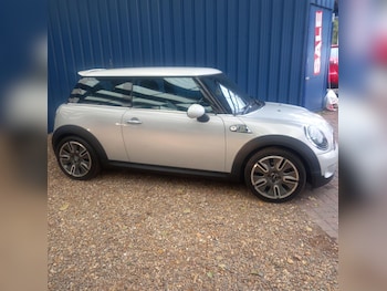 Used MINI Hatch 2009 for sale - 77289020: Photo