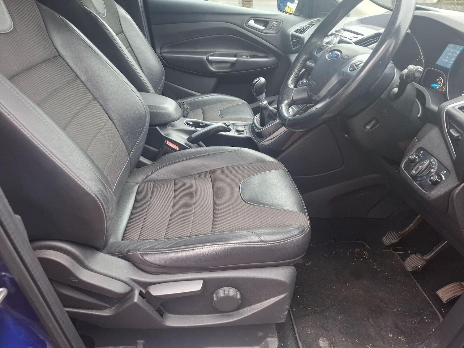 Used Ford Kuga 2014 for sale - 77398335: Photo 9