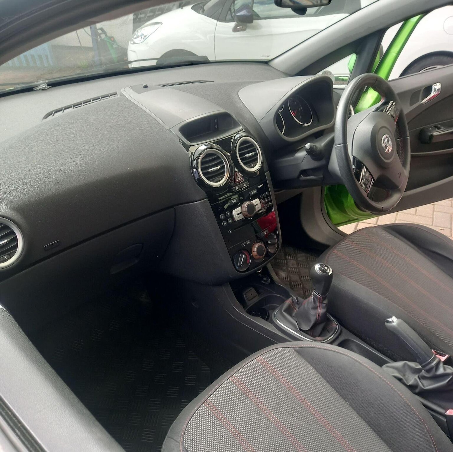 Used Vauxhall Corsa 2012 for sale - 77289063: Photo 15