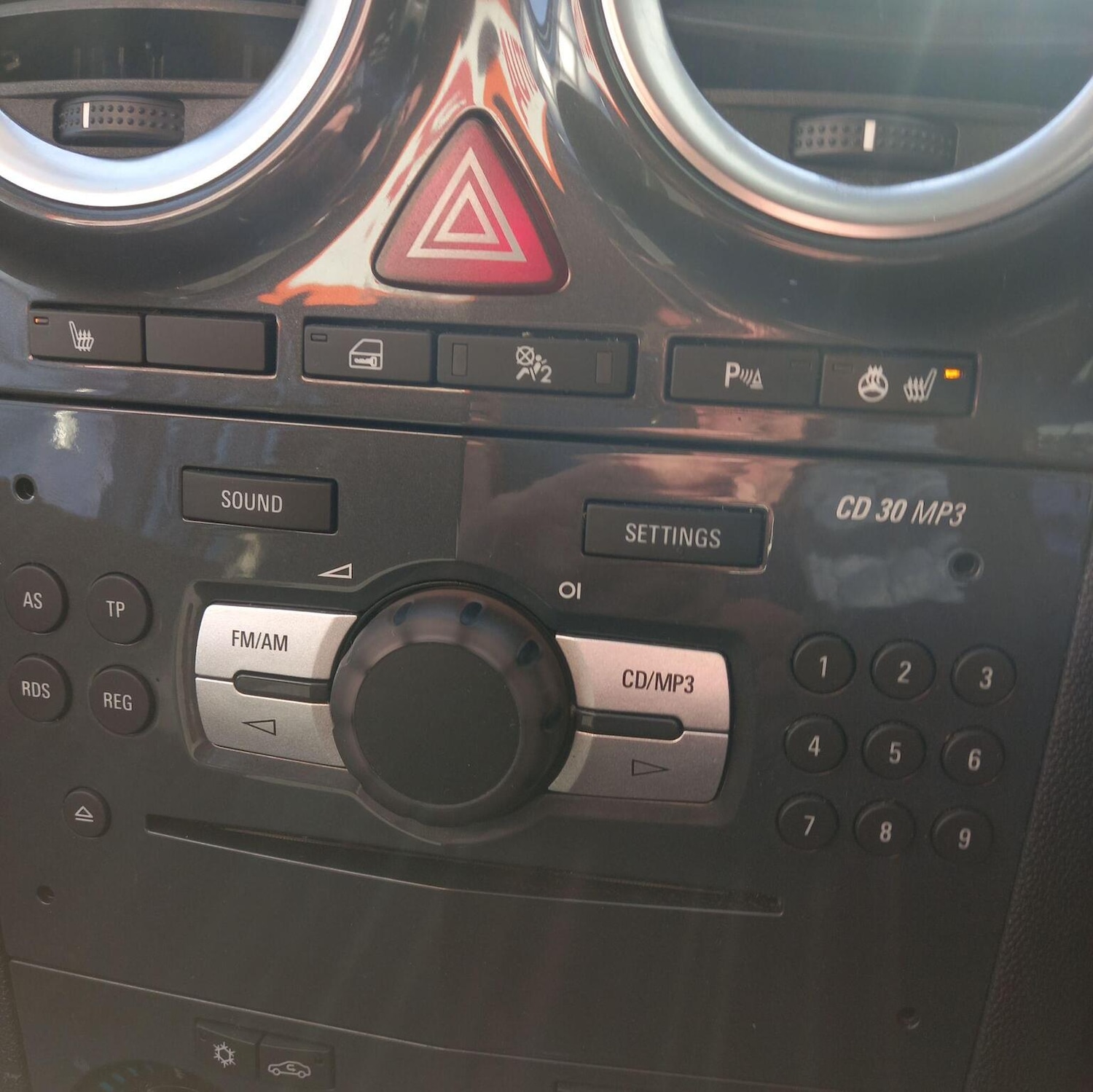 Used Vauxhall Corsa 2011 for sale - 77289075: Photo 15