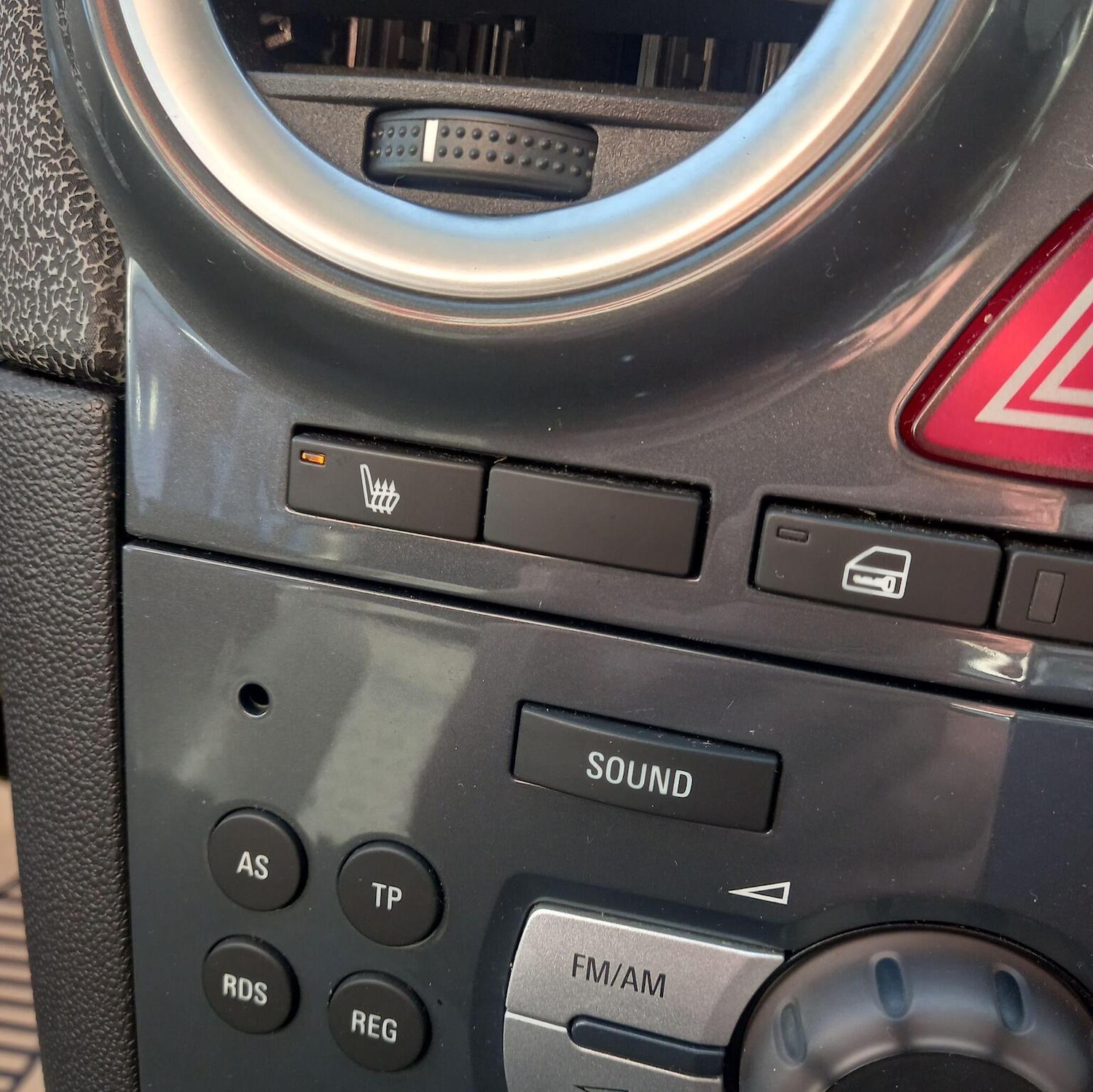 Used Vauxhall Corsa 2011 for sale - 77289075: Photo 17