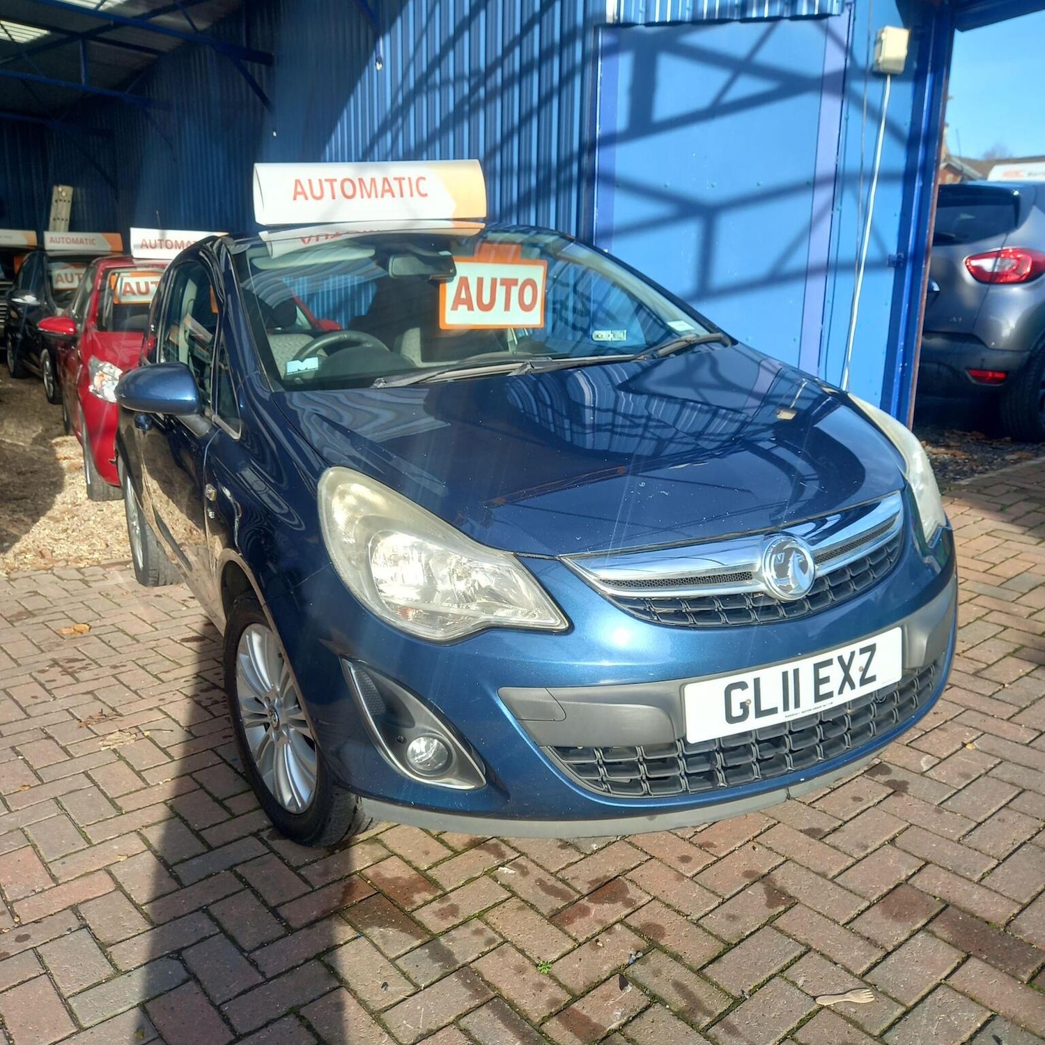 Used Vauxhall Corsa 2011 for sale - 77289075: Photo 2