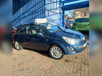 Used Vauxhall Corsa 2011 for sale - 77289075: Photo