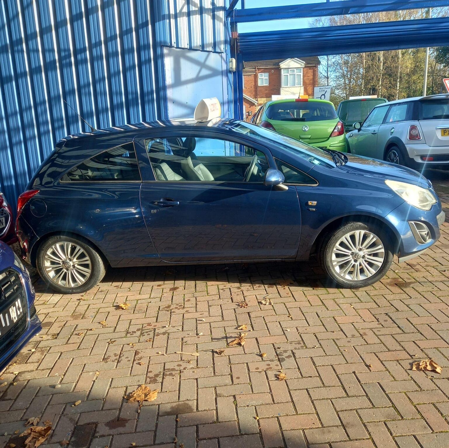Used Vauxhall Corsa 2011 for sale - 77289075: Photo 5