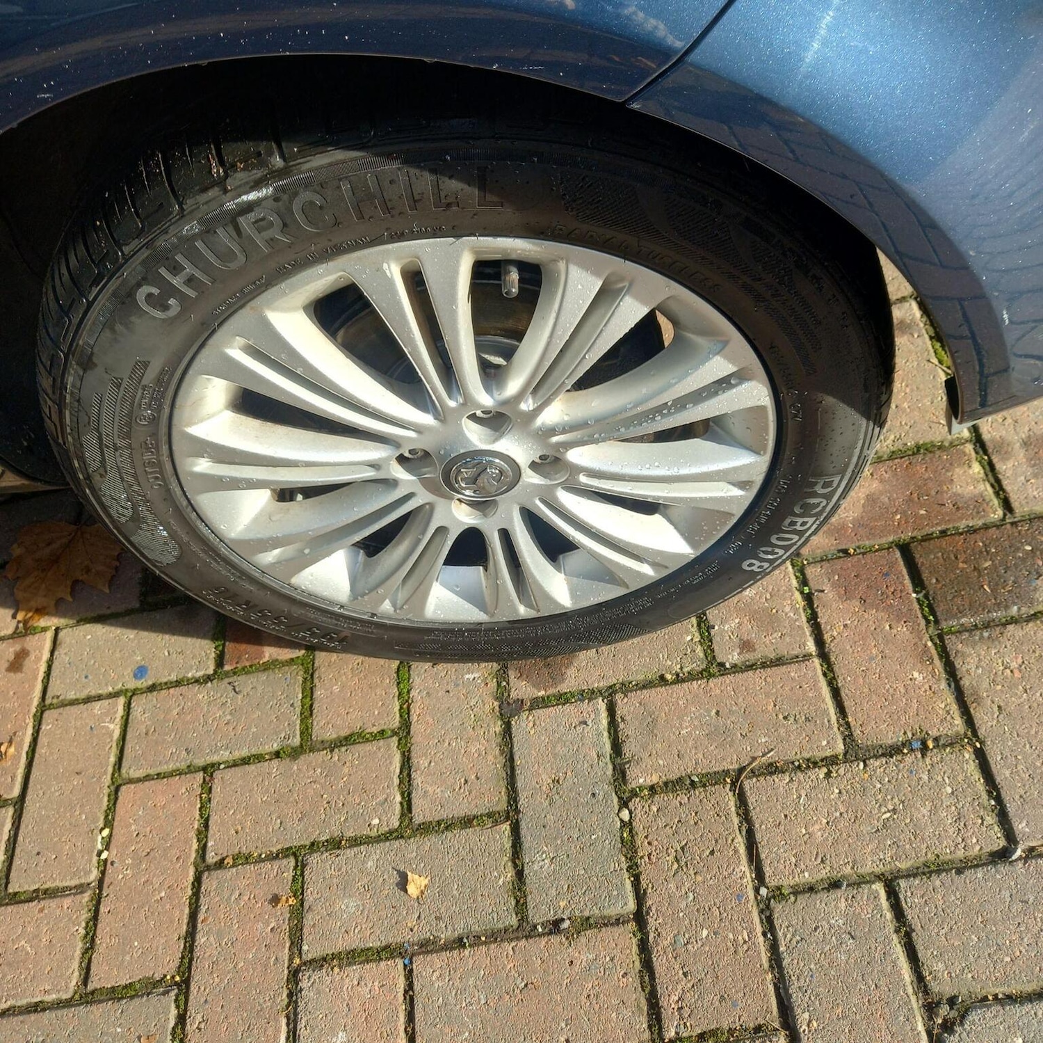 Used Vauxhall Corsa 2011 for sale - 77289075: Photo 9