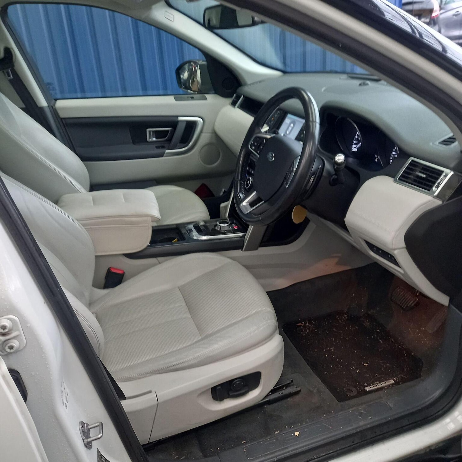 Used Land Rover Discovery Sport 2016 for sale - 78098279: Photo 10