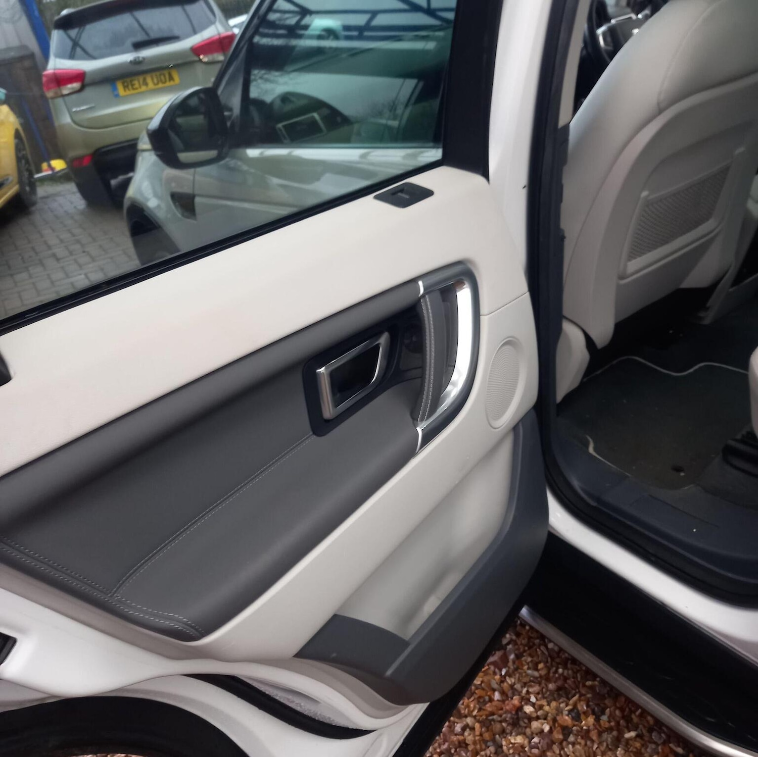 Used Land Rover Discovery Sport 2016 for sale - 78098279: Photo 15