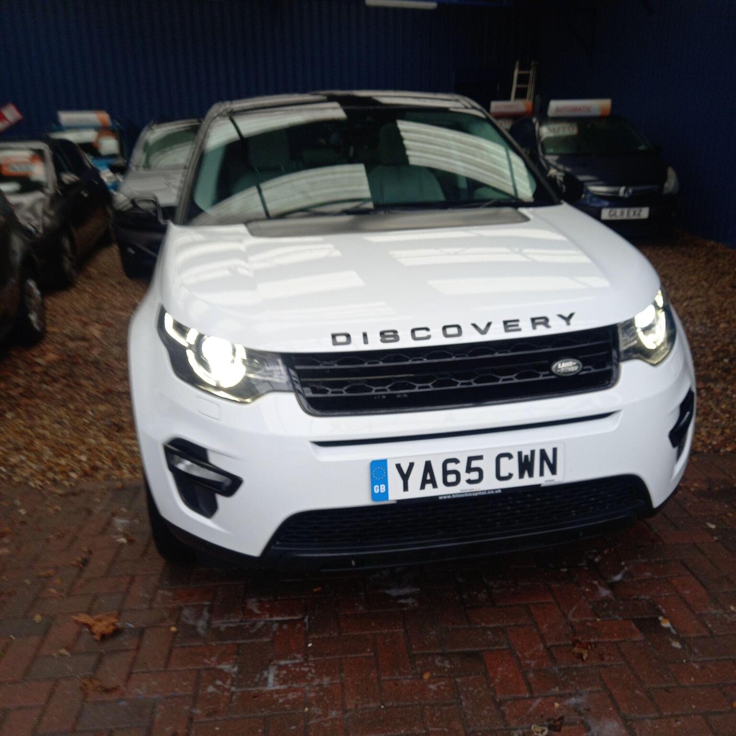 Used Land Rover Discovery Sport 2016 for sale - 78098279: Photo 2