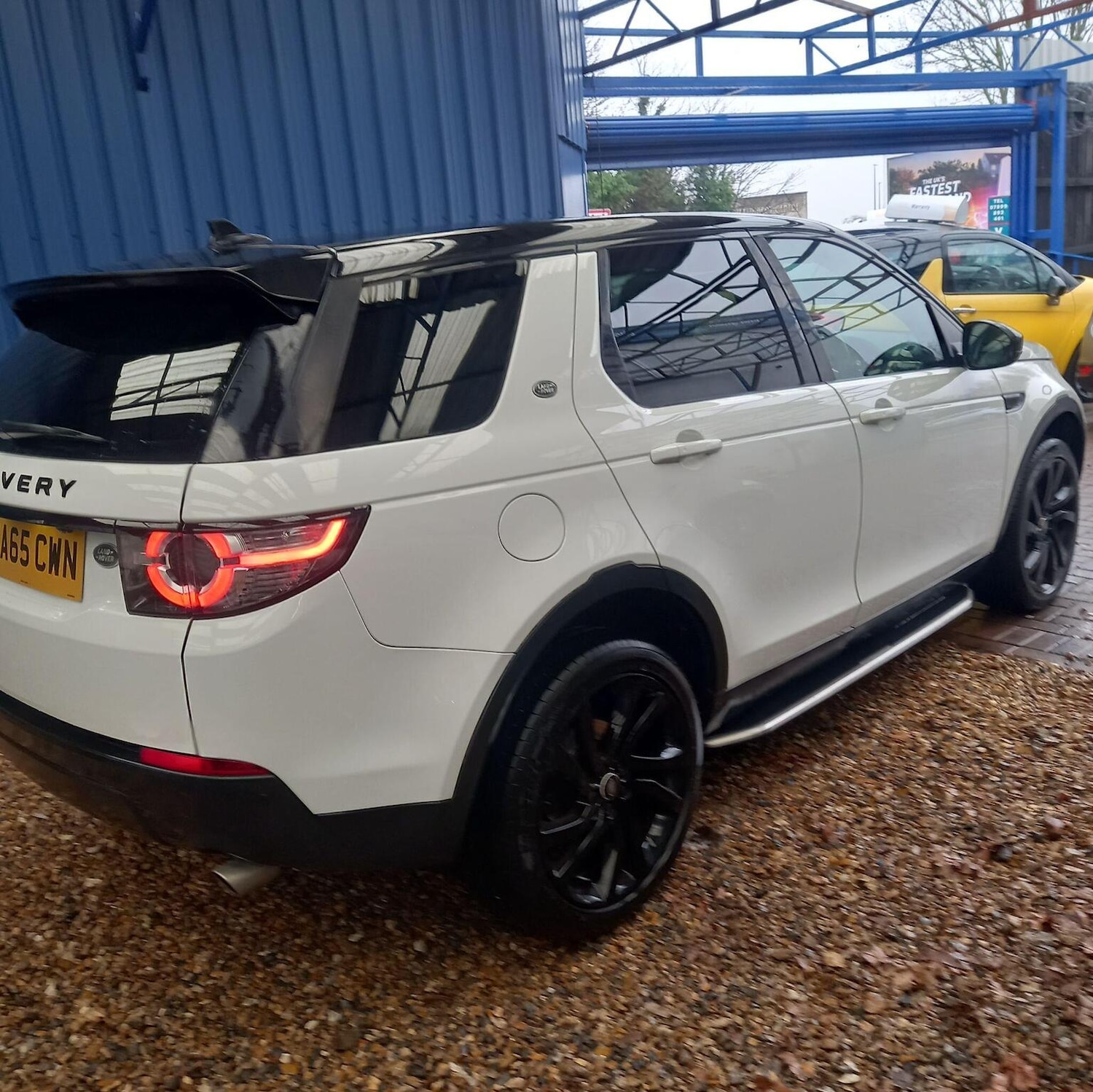Used Land Rover Discovery Sport 2016 for sale - 78098279: Photo 8