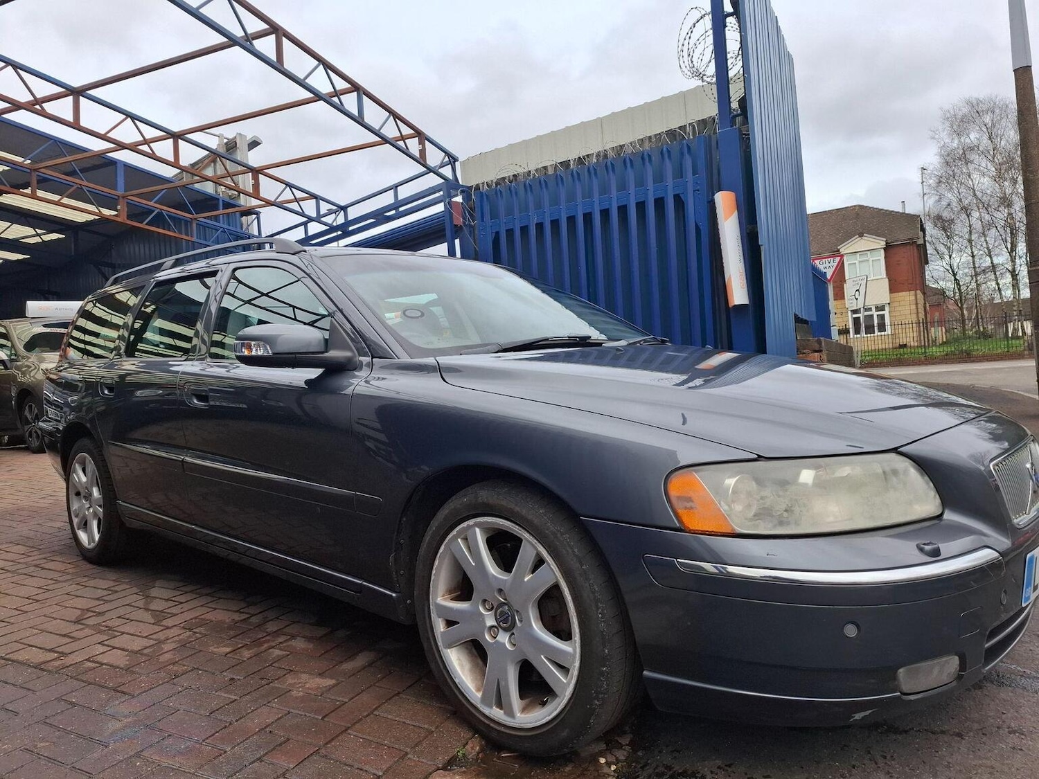 Used Volvo V70 2007 for sale - 77314053: Photo 5
