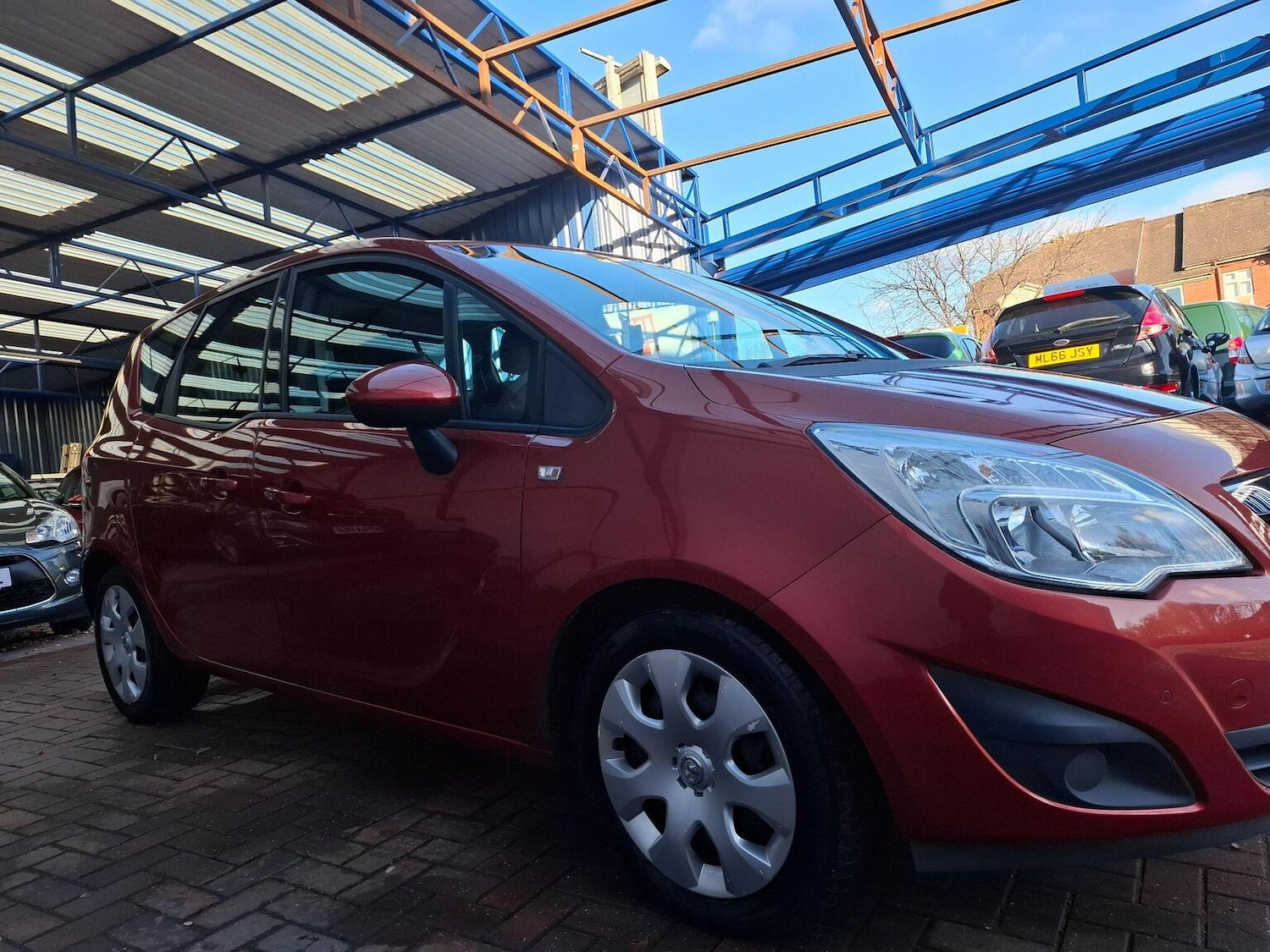 Used Vauxhall Meriva 2011 for sale - 77289070: Photo 2
