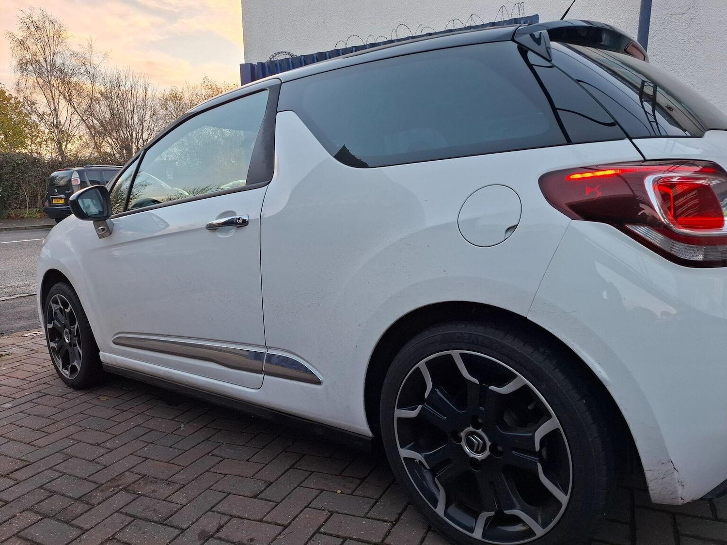 Used Citroen DS3 2014 for sale - 77289062: Photo 4
