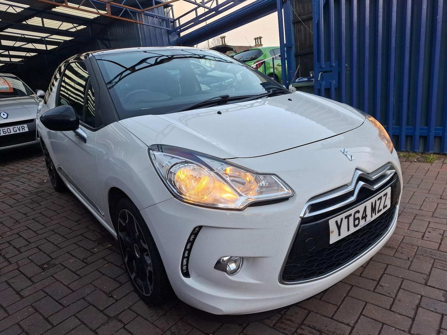 Used Citroen DS3 2014 for sale - 77289062: Photo 5