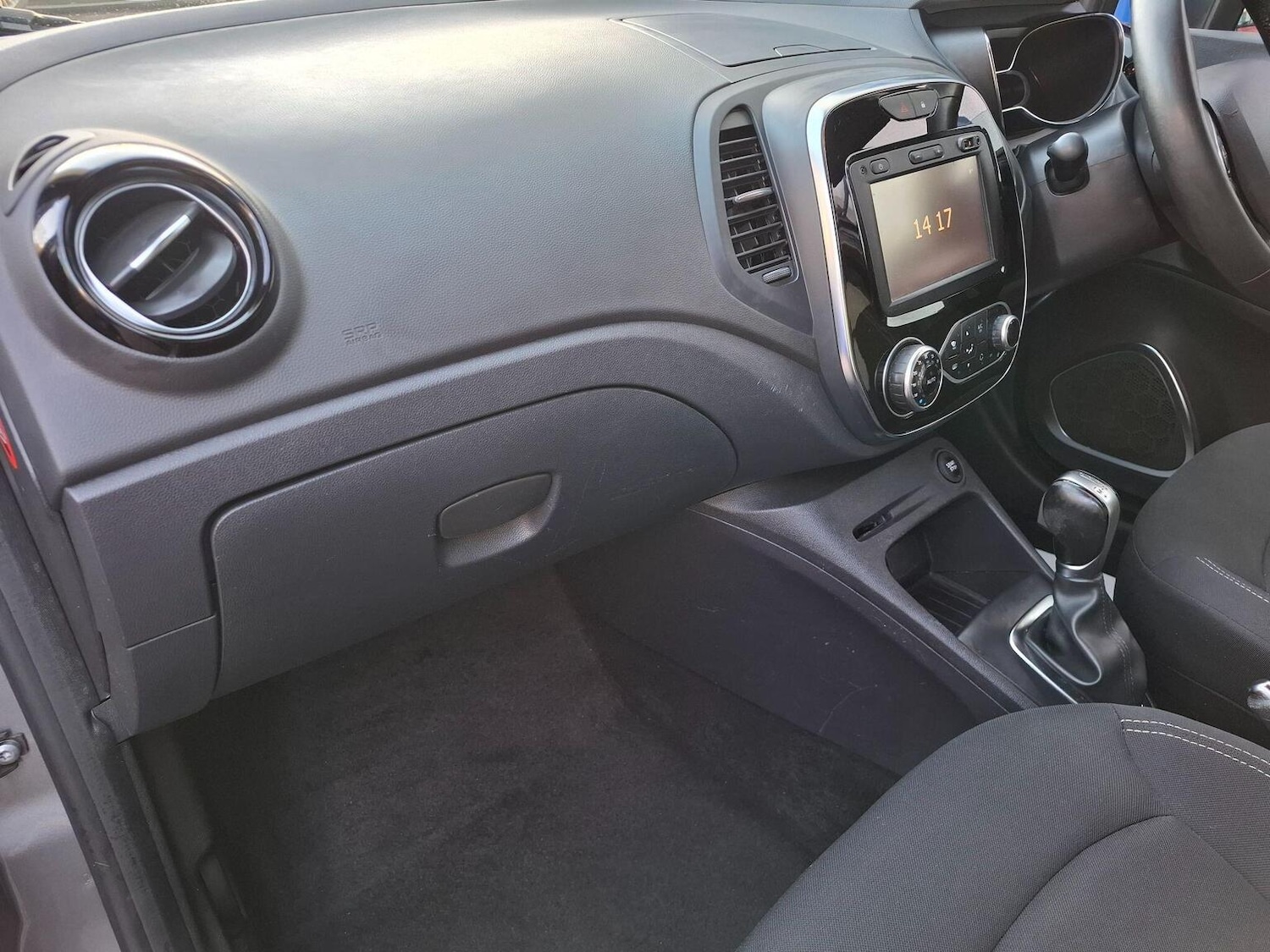 Used Renault Captur 2019 for sale - 77289058: Photo 9