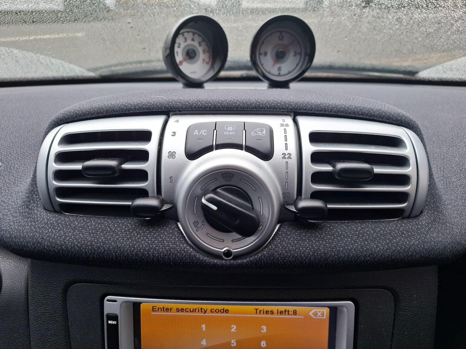 Used smart fortwo 2014 for sale - 77289037: Photo 14