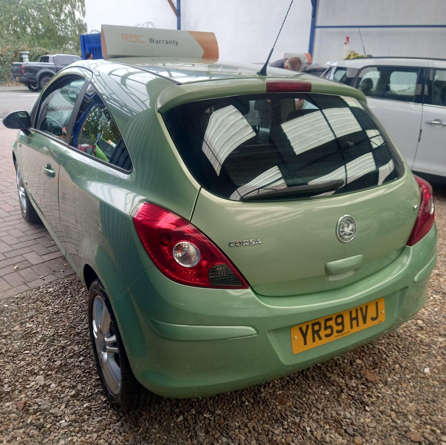 Used Vauxhall Corsa 2009 for sale - 77289052: Photo 3