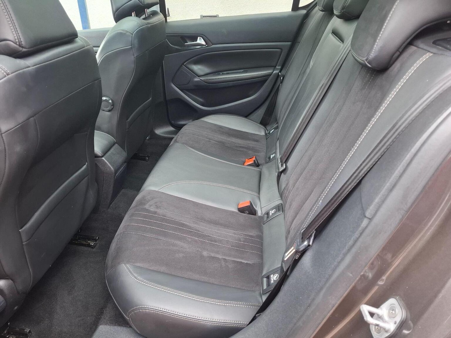 Used Peugeot 308 2014 for sale - 77289056: Photo 15