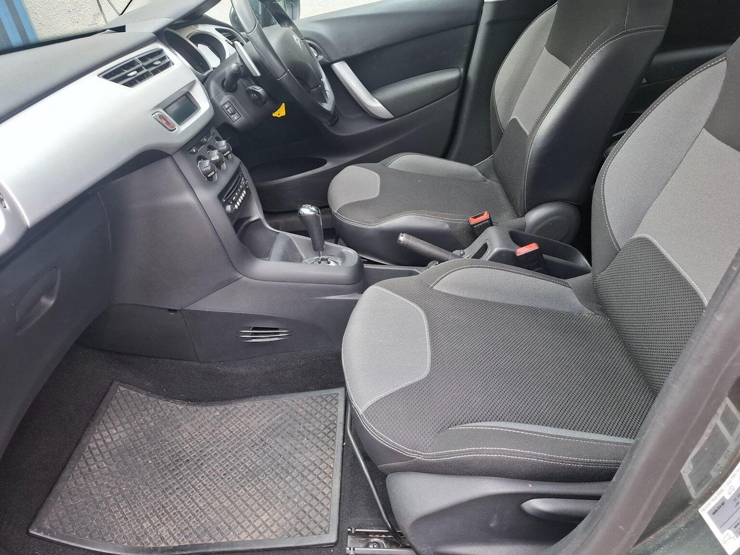 Used Citroen C3 2012 for sale - 77289044: Photo 16