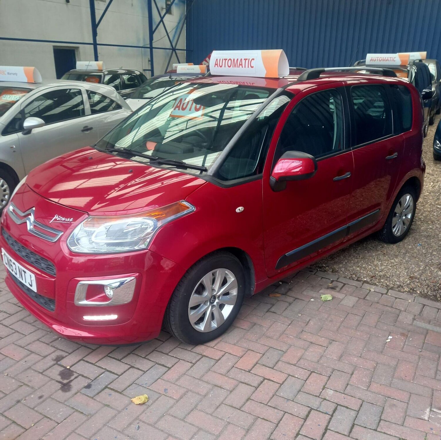 Used Citroen C3 Picasso 2013 for sale - 77289027: Photo 10