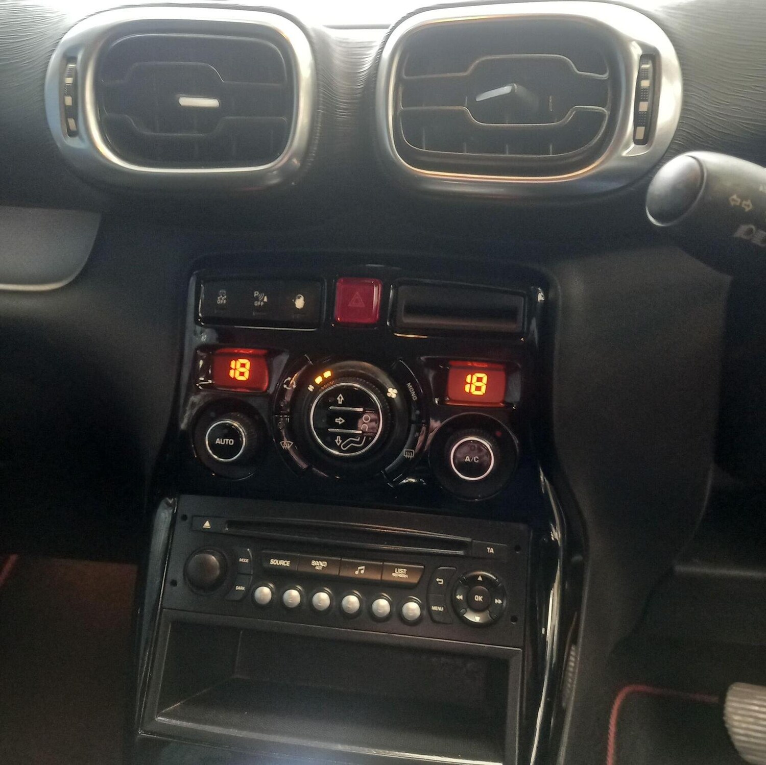 Used Citroen C3 Picasso 2013 for sale - 77289027: Photo 15