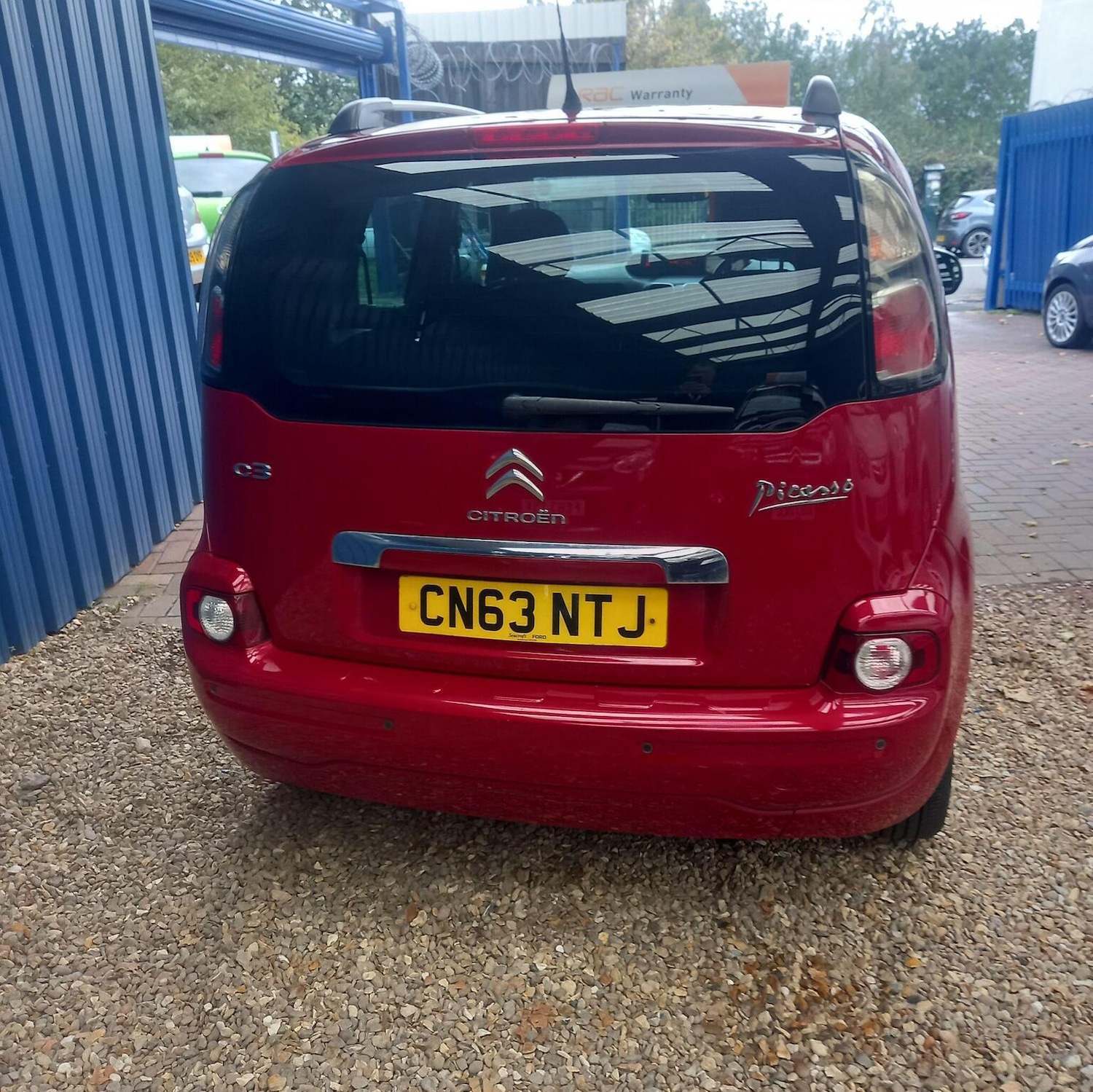 Used Citroen C3 Picasso 2013 for sale - 77289027: Photo 5