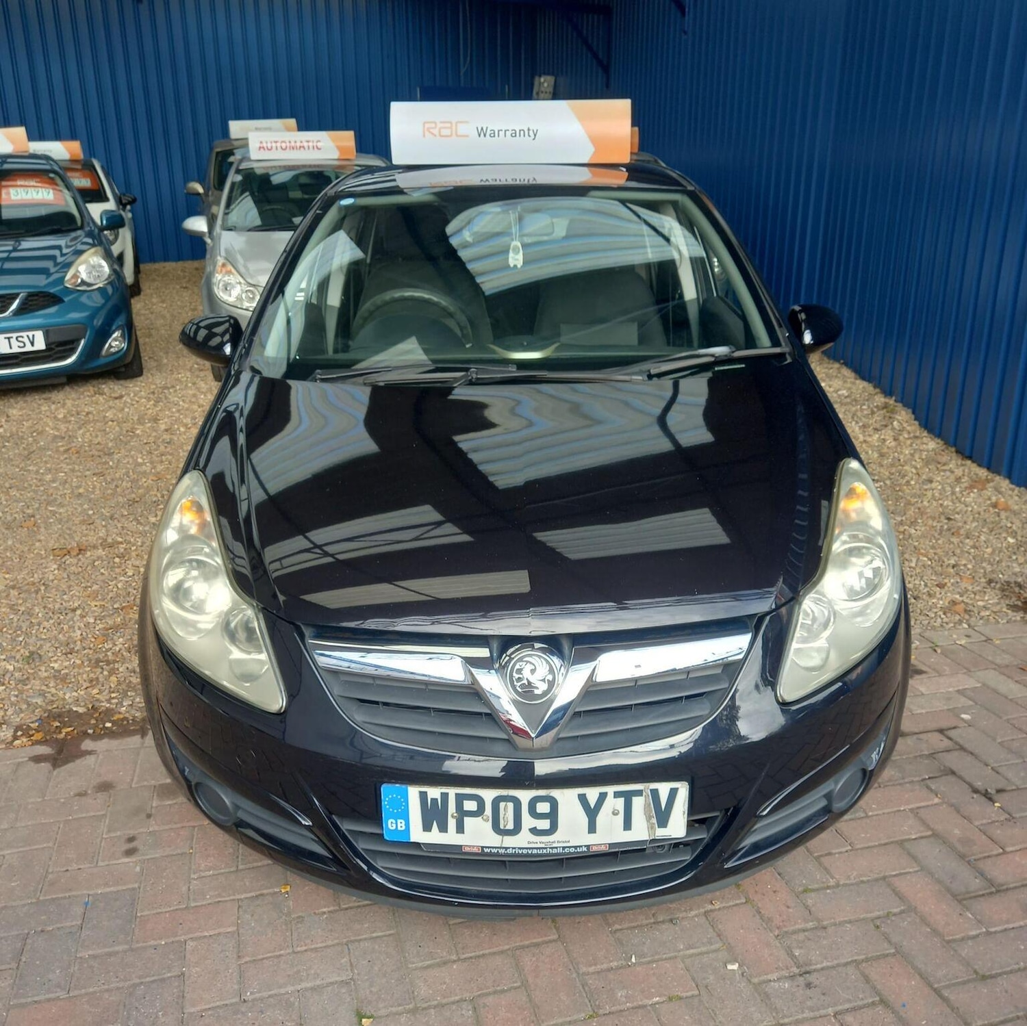 Used Vauxhall Corsa 2009 for sale - 77289055: Photo 3