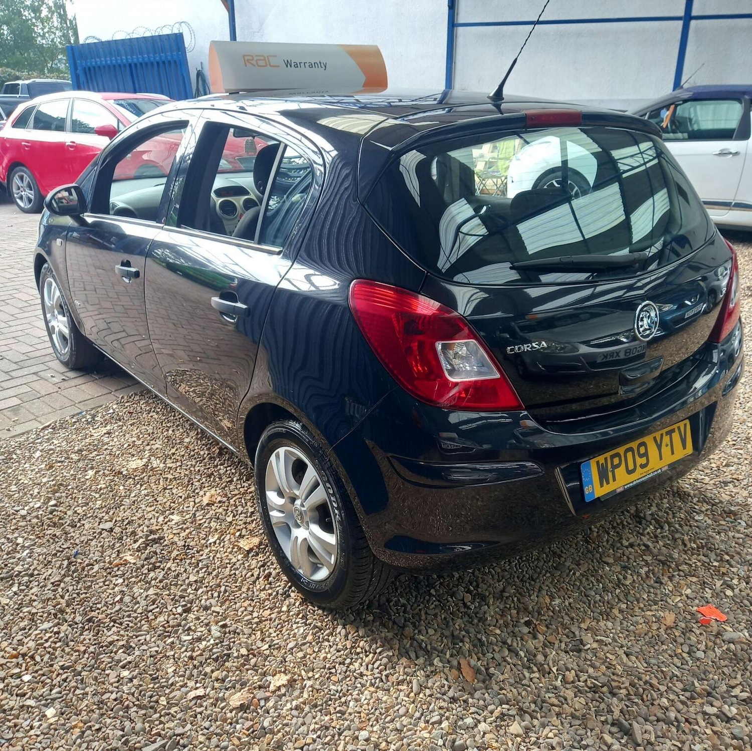 Used Vauxhall Corsa 2009 for sale - 77289055: Photo 5