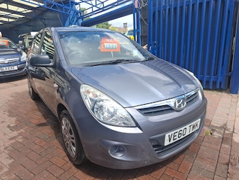 Used Hyundai i20 2011 for sale - 78889084: Photo