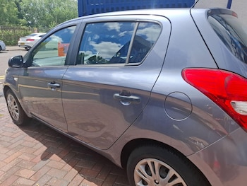 Used Hyundai i20 2011 for sale - 78889084: Photo