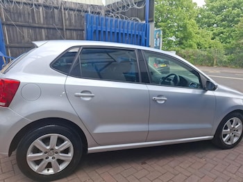Used Volkswagen Polo 2012 for sale - 78558908: Photo