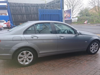 Used Mercedes-Benz C Class 2011 for sale - 78889056: Photo