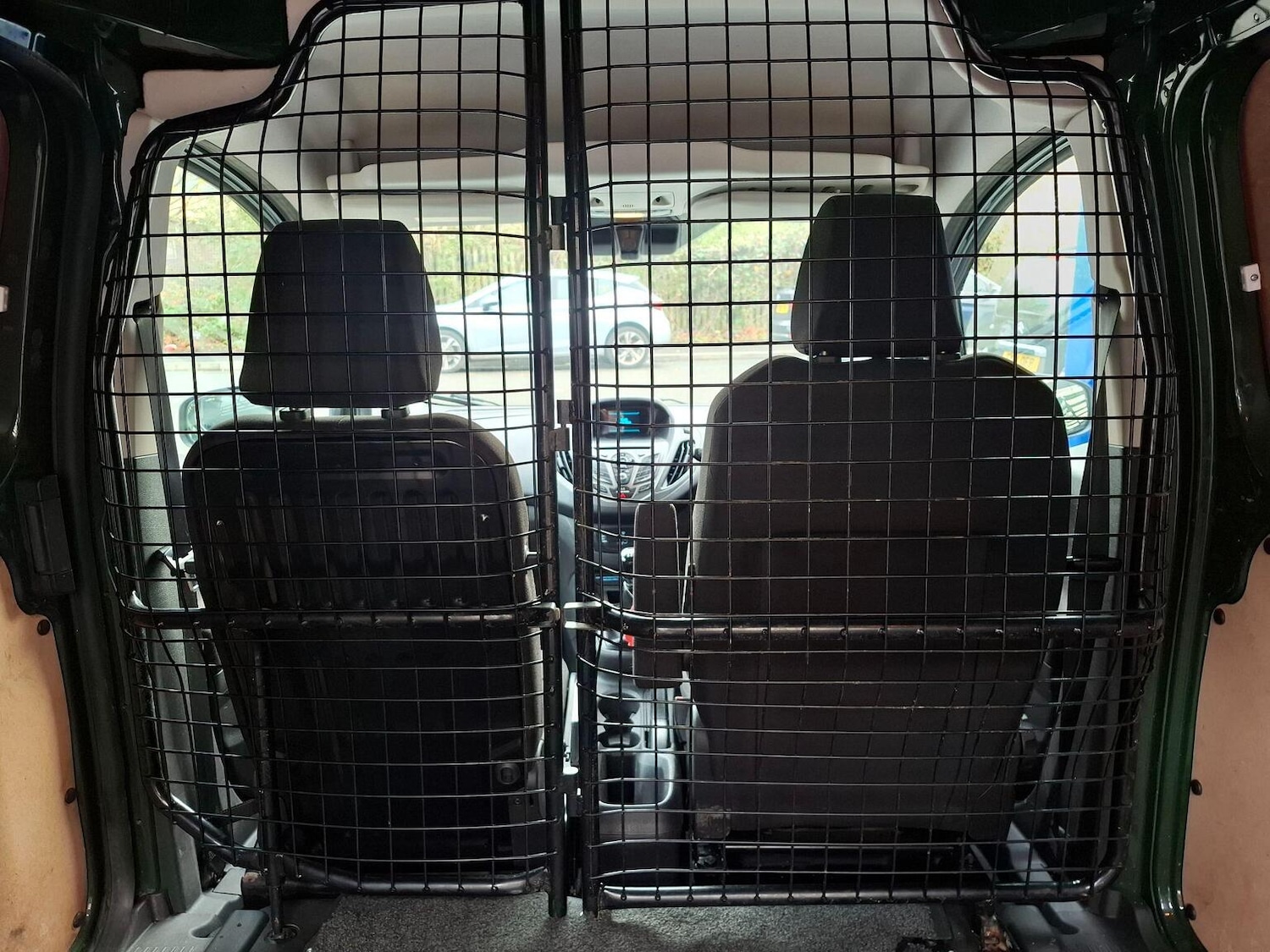 Used Ford Transit Courier 2017 for sale - 77289026: Photo 10