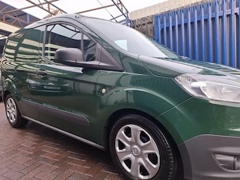 Used Ford Transit Courier 2017 for sale - 77289026: Photo
