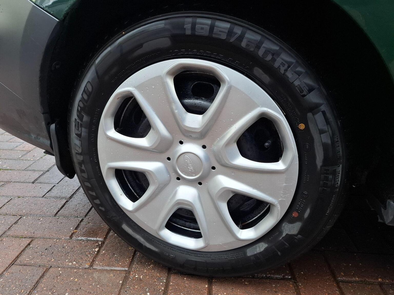 Used Ford Transit Courier 2017 for sale - 77289026: Photo 24