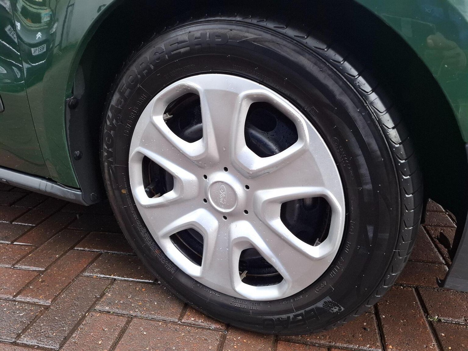 Used Ford Transit Courier 2017 for sale - 77289026: Photo 25