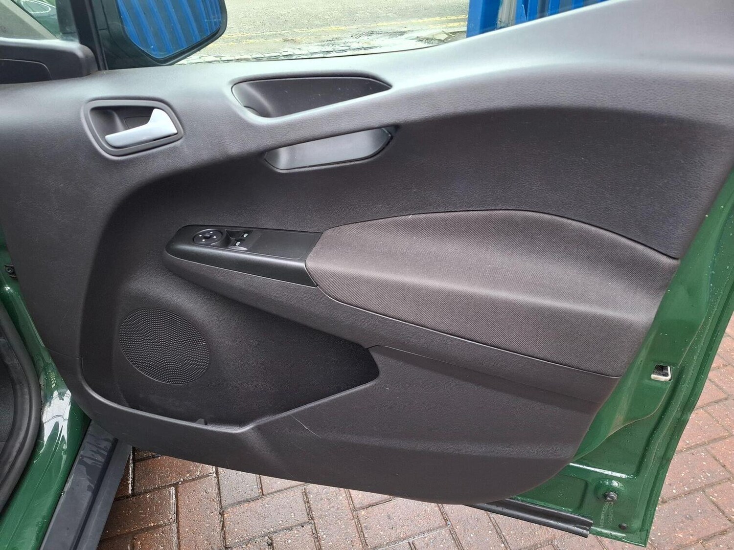 Used Ford Transit Courier 2017 for sale - 77289026: Photo 33