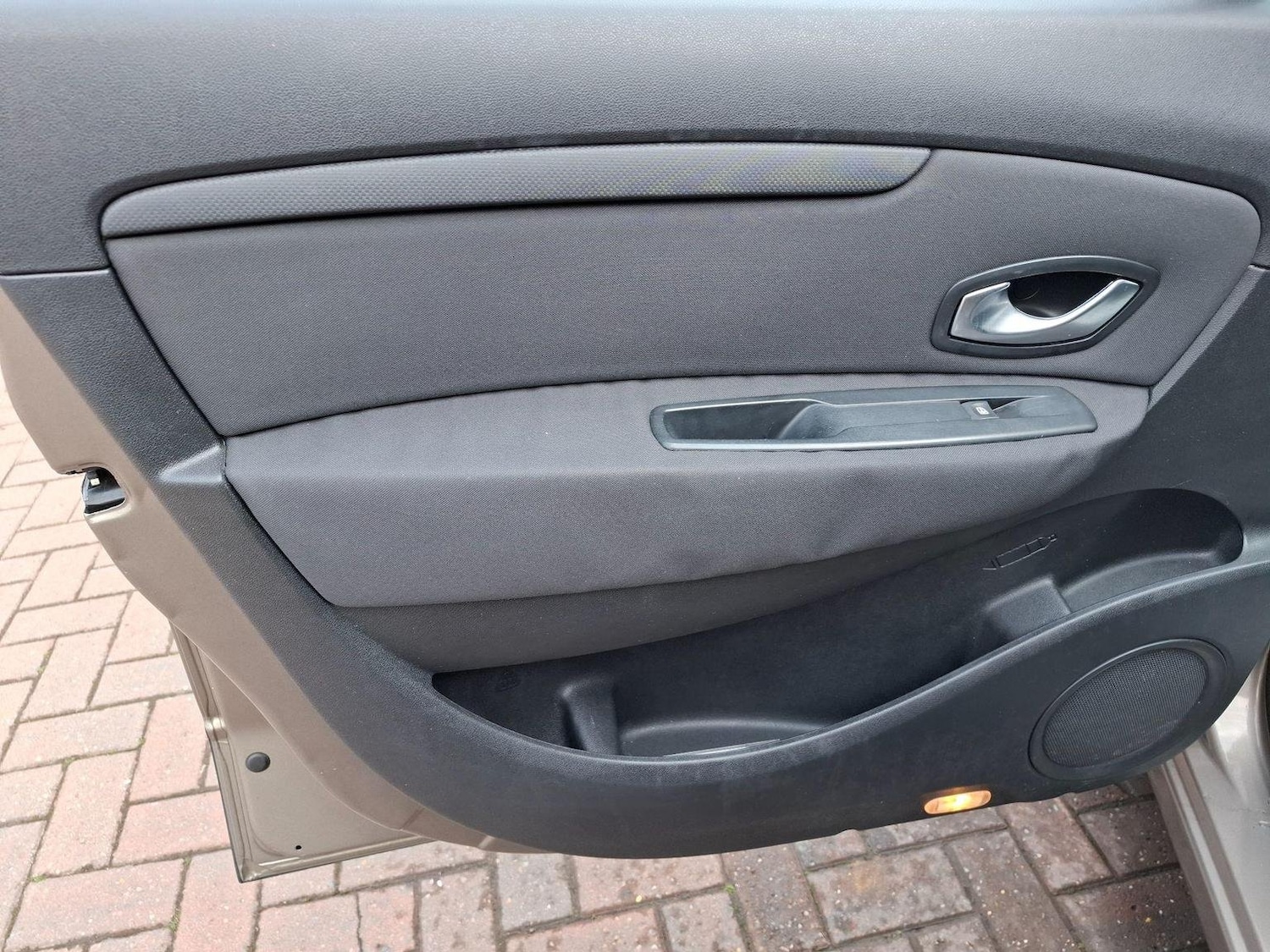 Used Renault Scenic 2010 for sale - 77289151: Photo 18